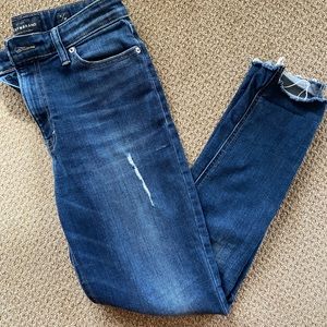 Lucky Brand Jeans, Bridgette Skinny, Excellent Condition, Dark Fade, Size 6/28